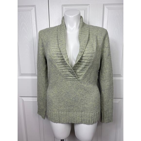 Classiques Entier Women's Green Pullover V Neck Sweater Size XL NWT - Picture 2 of 10